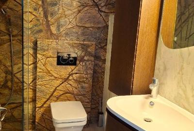 Apartament cu 5 camere decomandat în Mamaia - 12