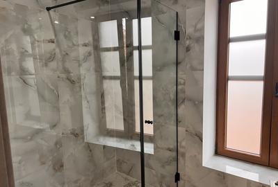 Garsoniera lux  tip studio ultracentral aproape de Spital - 5