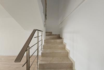 Apartament cu 3 camere decomandat în 13 Septembrie - 12