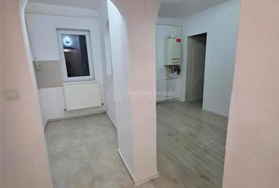 Apartament cu 3 camere semidecomandat în Micro 9 - 7
