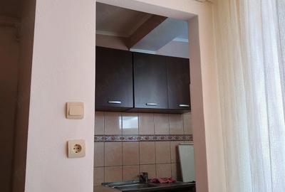 Garsonieră decomandată în Soarelui - 1