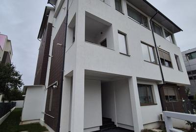 Duplex cu 12 camere cu Canalizare în Băneasa - 15