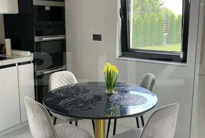 Casă cu 7 camere cu Teren 1440 Mp în Uriu - 13