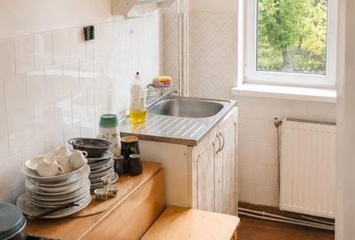 Apartament cu 2 camere decomandat în Central - 1