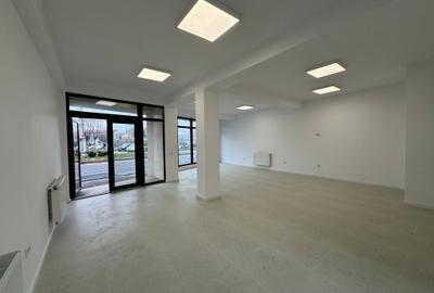 Spațiu comercial, de 58.599998474121 mp, în Rahova - 1