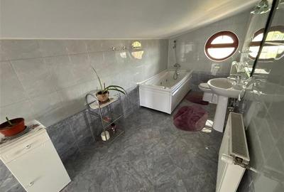 ULTRACENTRAL - Vila de inchiriat- teren 506mp - 33