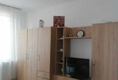 Garsonieră decomandată, mobilată în Astra - 5