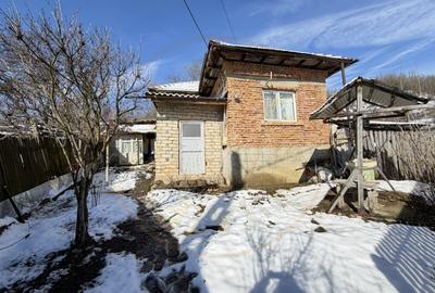 Casă individuală cu 4 camere cu Canalizare în Priboieni - 3