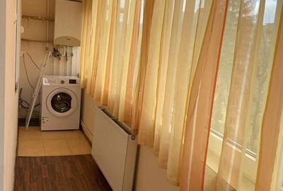 Apartament cu 2 camere decomandat în Astra