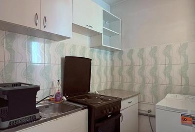 Garsonieră decomandată, mobilată în Favorit - 3