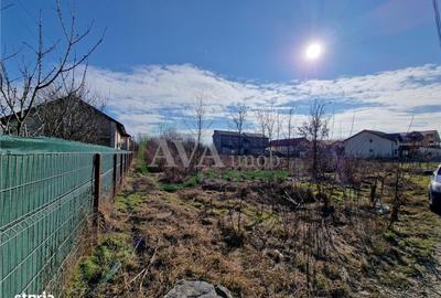 Teren de 2527 mp, în Central