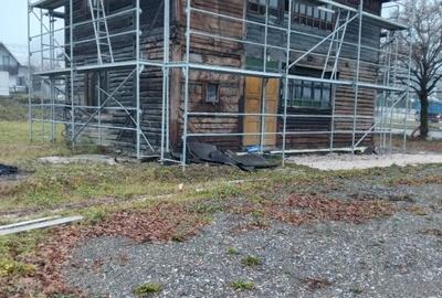 Casă cu 7 camere în Periferie - 1