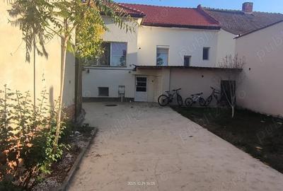 Casă cu 5 camere în Lipovei - 1