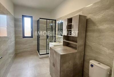 Apartament cu 3 camere în Central - 3