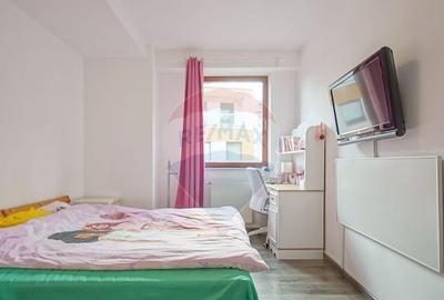 Apartament cu 3 camere semidecomandat, mobilat în Drumul Poienii - 8