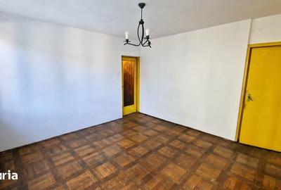 Apartament cu 3 camere semidecomandat în Gara de Nord - 4