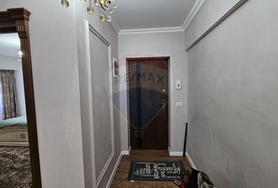 Apartament cu 3 camere decomandat, mobilat în Burdujeni - 37