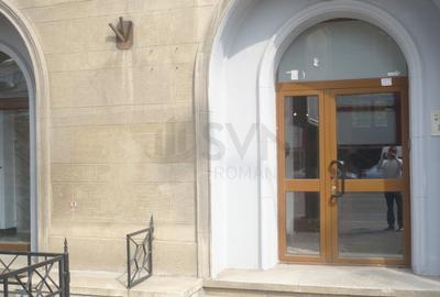 Apartament cu 2 camere decomandat, mobilat în P-ța Victoriei - 14