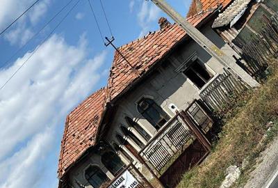 Casă cu 4 camere în Tigveni - 6