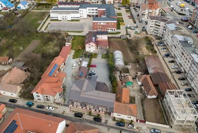 Hotel/Pensiune, de 1,829 mp, în Central - 12