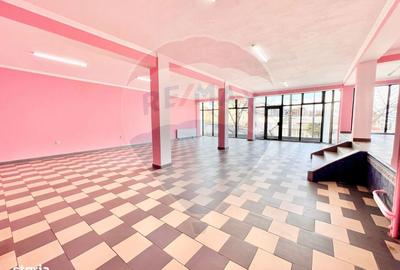 Spațiu comercial, de 175 mp, în Decebal