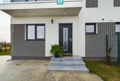 Duplex cu 4 camere cu Canalizare în Moșnița Nouă - 2