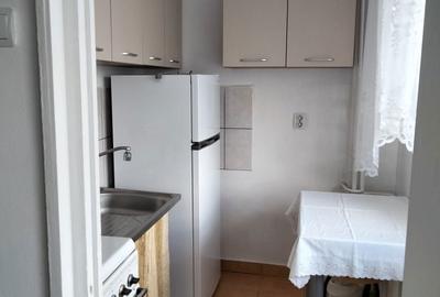 Garsonieră decomandată în Central - 4