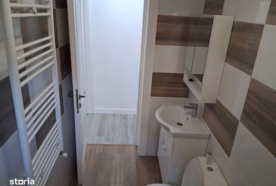 Casă cu 4 camere cu Teren 466 Mp în Holboca - 2