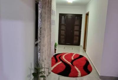 Casă cu 4 camere în Central - 4