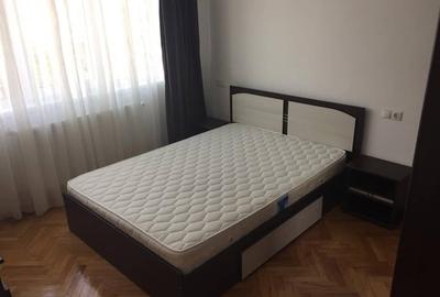 Apartament cu 2 camere semidecomandat, mobilat în Central - 5