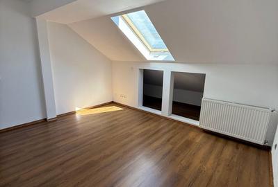 Apartament cu 4 camere în Central - 15