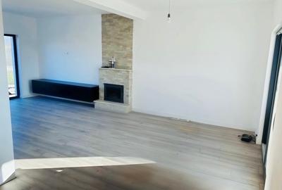 Casa P+M în Cârcea ,calitate premium ,tâmplărie QFORT - 14