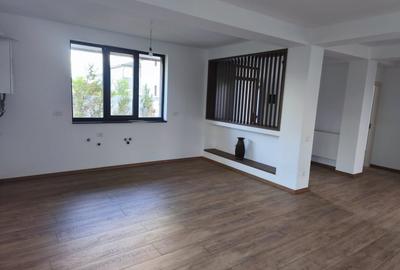 Casă individuală cu 9 camere cu Teren 300 Mp în Afumați - 9