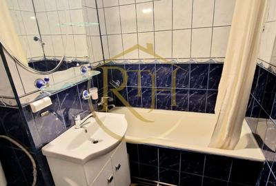 Ofer spre închiriere apartament 3 camere,2 bai, zona Lipovei, 400 euro/lună. - 17