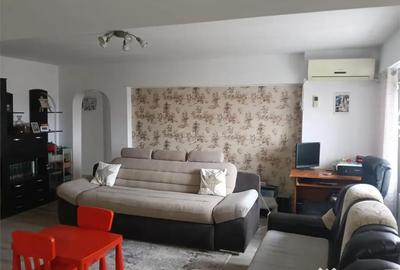 Apartament cu 3 camere decomandat în Cornetu - 4