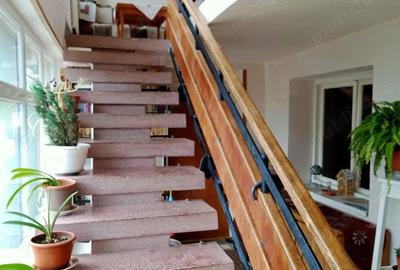 Casă cu 3 camere în Central - 10