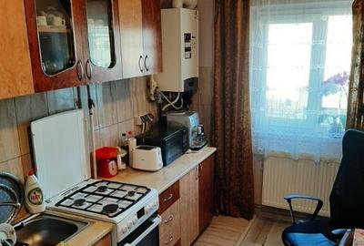 Republicii, zona Canal 7, 3 camere, etaj 4 - 2