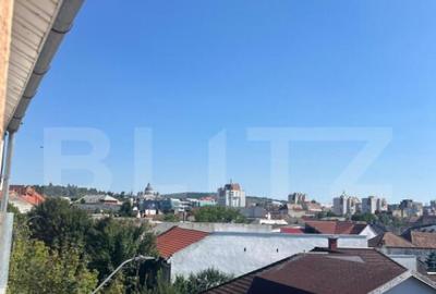 Apartament spa?ios de inchiriat 4 dormitoare, 2 nivele (zo