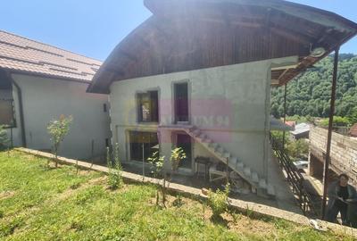 Pensiune de vanzare in Azuga - 55