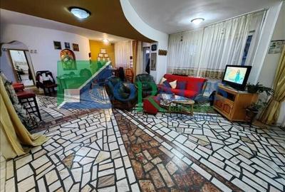 Birou, de 723 mp, în Mehala