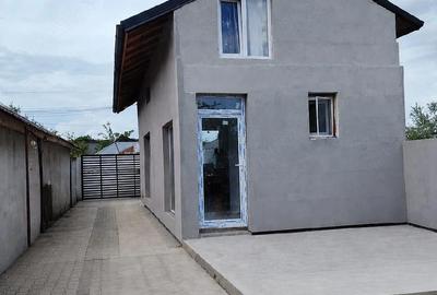 Casă cu Teren 168 Mp în Central - 3
