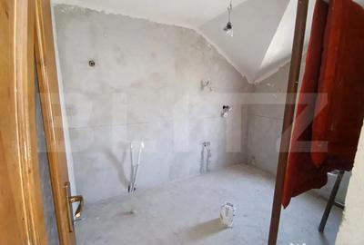 Casă cu 5 camere cu Teren 404 Mp în Central - 11