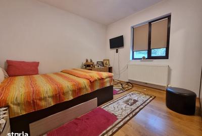 Casă cu 3 camere cu Teren 380 Mp în Letea