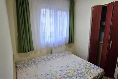 Apartament cu 2 camere de inchiriat, etaj 1, str. Mehedinti - 10