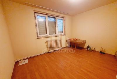 Apartament cu 4 camere decomandat, mobilat în Cetate - 6