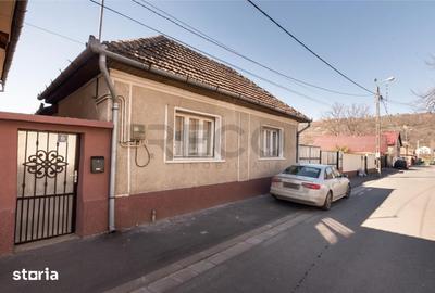 Casă cu 3 camere cu Teren 292 Mp în Eminescu - 9