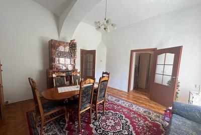 Apartament cu 3 camere semidecomandat în Boul Roșu - 11