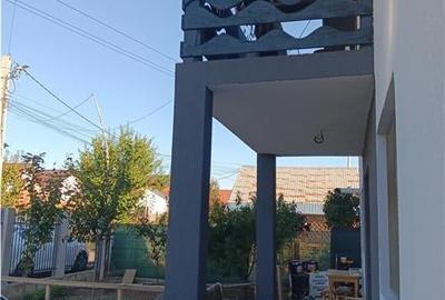 Casă individuală cu 8 camere cu Canalizare în Lunca Cetățuii - 3