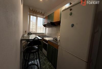Apartament cu 2 camere semidecomandat, mobilat în Circumvalațiunii - 8