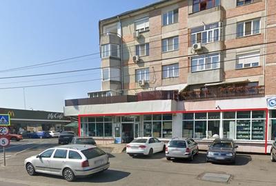 Spatiu comercial de vanzare pe Bd. Stefan Cel Mare, Rogerius - Oradea - 1